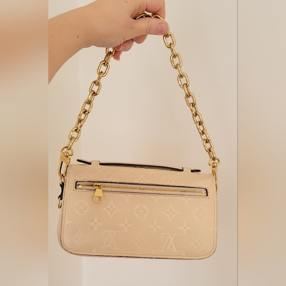 Authentic Louis Vuitton Monogram Empreinte Beige Pochette Metis 2wayBag Bx - Picture 16 of 17